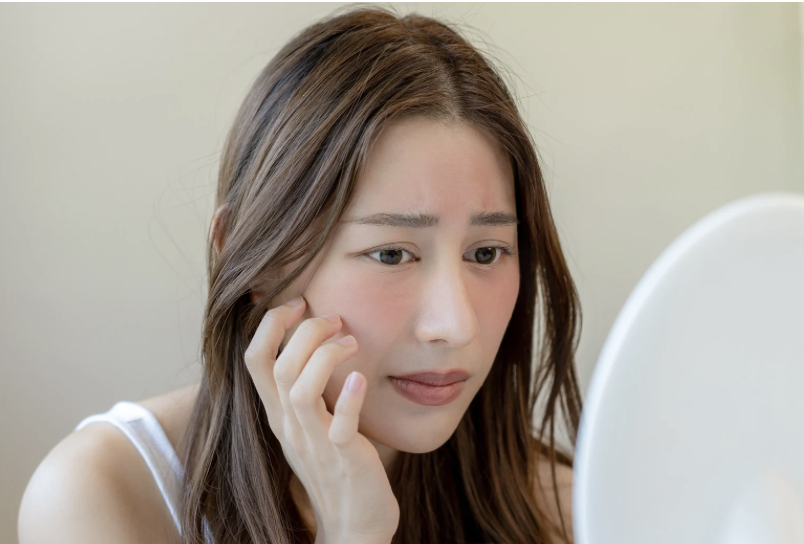 今すぐ毛穴をなくすならメイクに頼るべき!